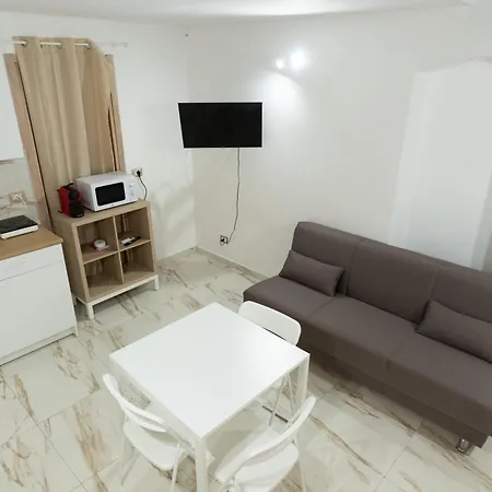 Zenit Apartment Bari